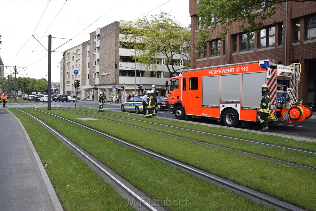 VU PKW Strab Koeln Mitte Caecilienstr Hohe Str P79.JPG - Miklos Laubert